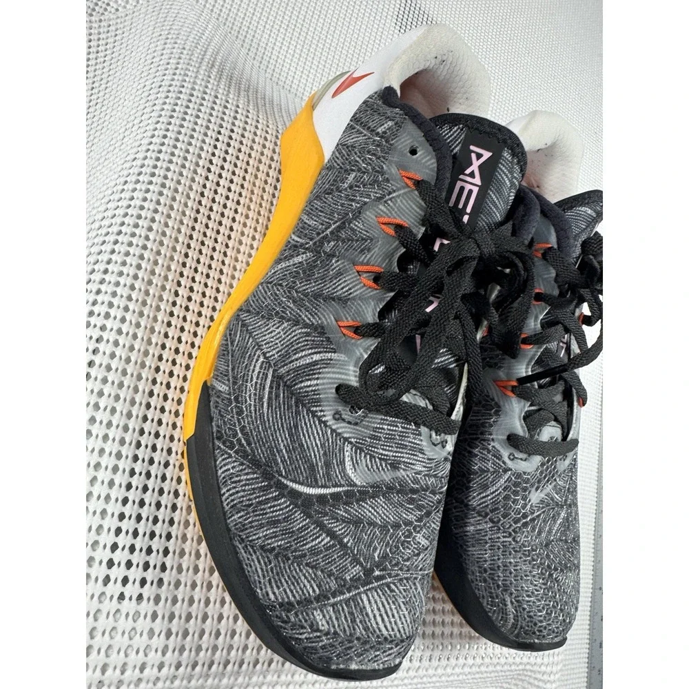 Nike Metcon 6 AMP Womens 7 Training CrossFit Shoes Gray Orange AO2982-081